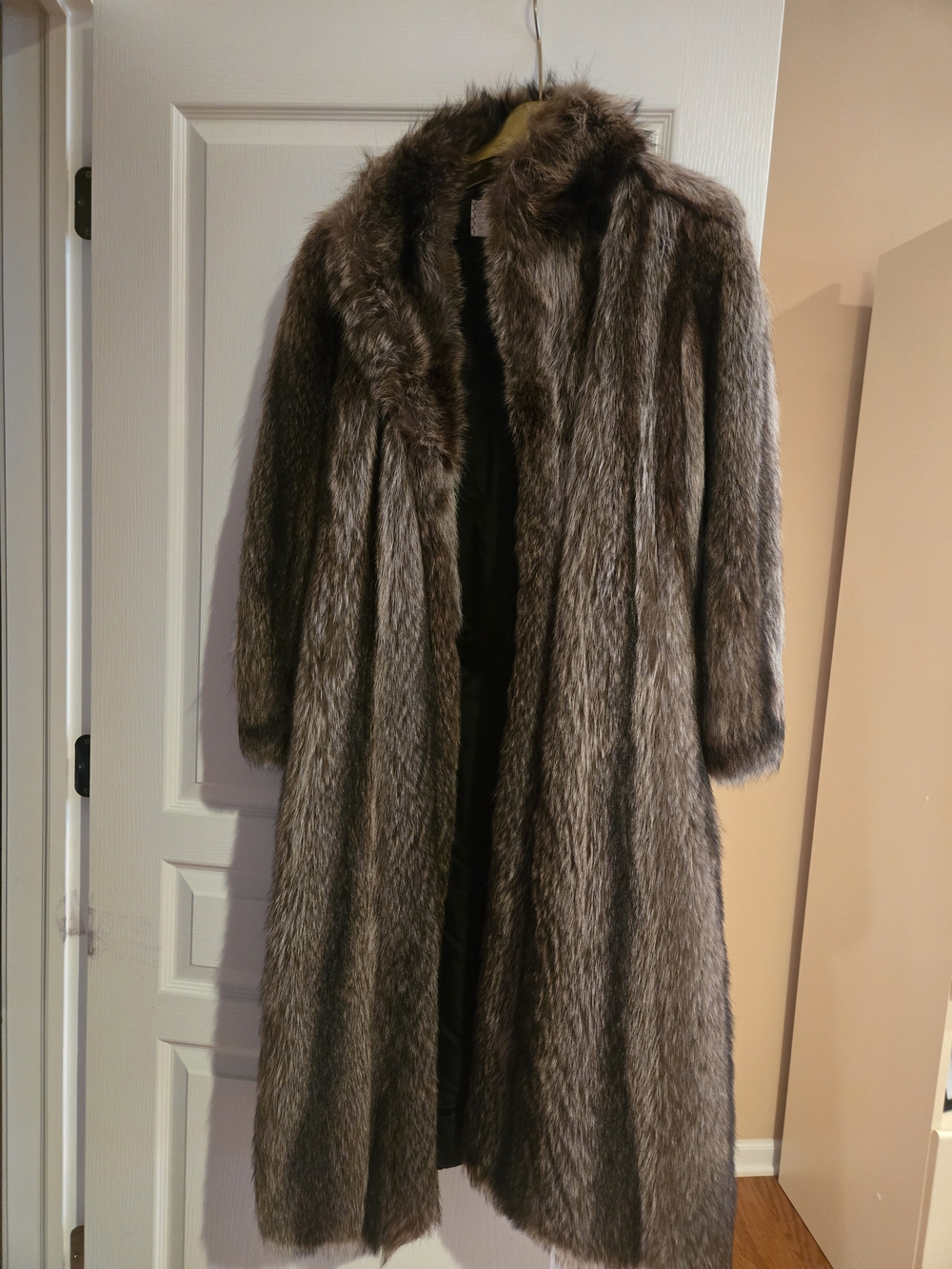 Vintage Full Length Real Raccoon Fur Coat Robert Bolon Furs Glam.